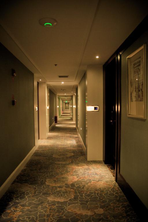 Chengdu Theme Hotel Exterior foto